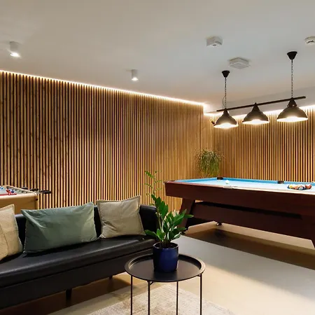 Zeitraum Koszykarska Apartmanhotel 3*